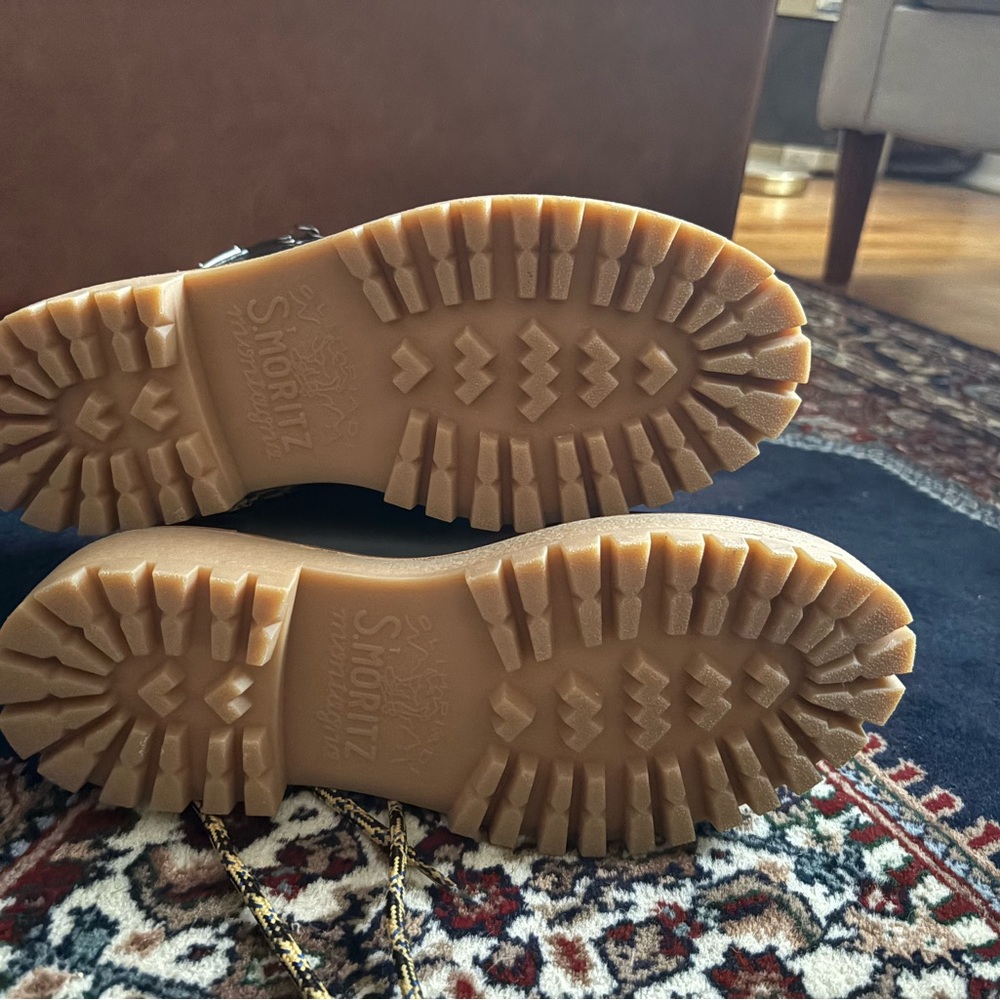 Prada St. Moritz Hiking Boots Size 9/39 - Picture 5 of 8